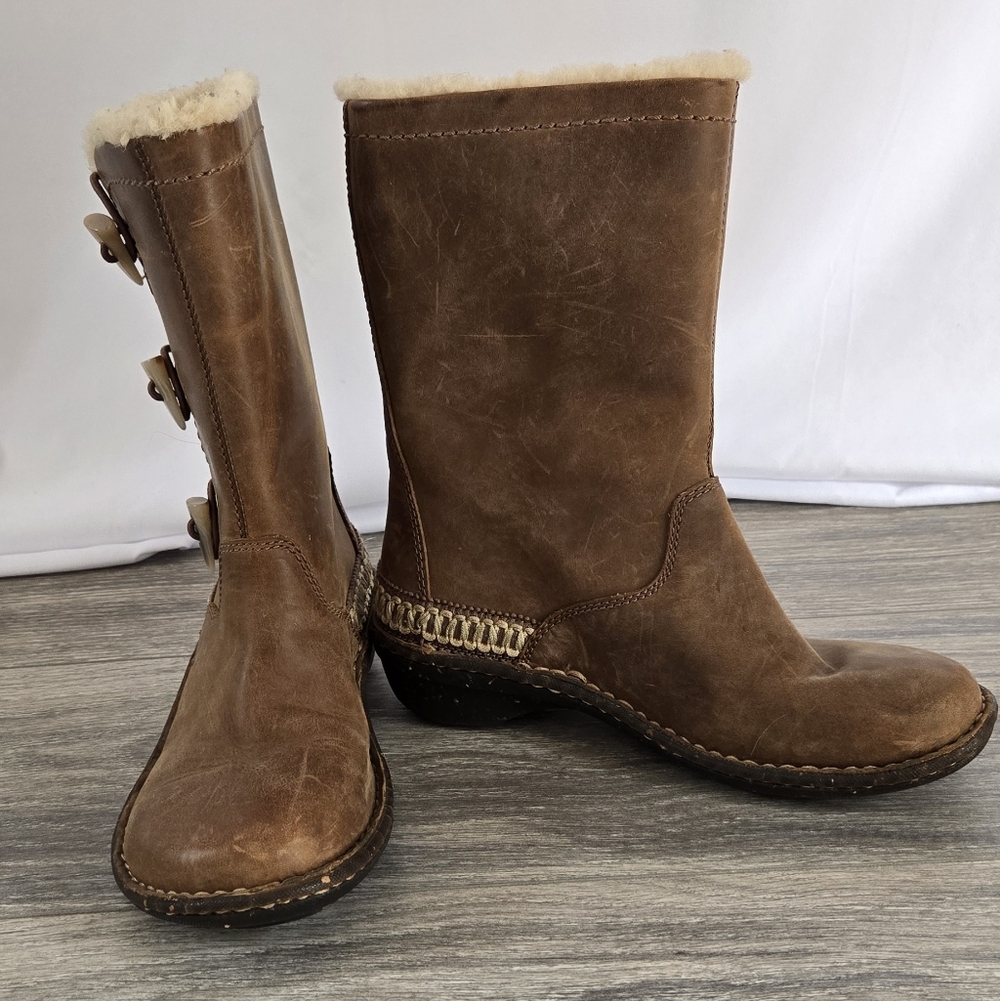 UGG Kona 5156 Boots